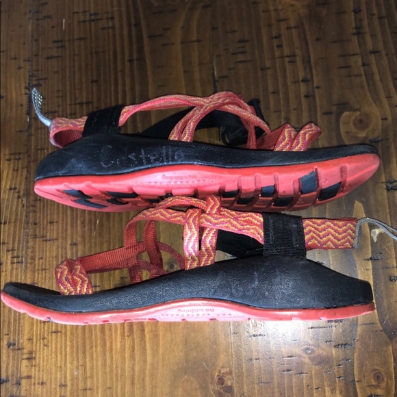 Used Chaco girls ZX/1 Size 2 - Picture 5 of 5